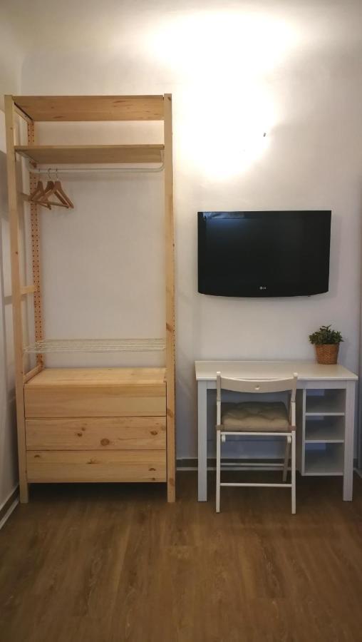Your Shelter - Private Apartment Бари Екстериор снимка